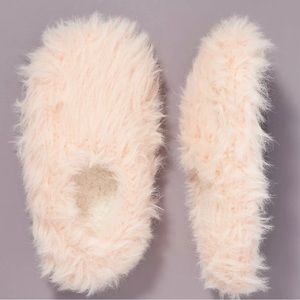 🆕 Verloop Furry Lounger Slippers - Soft Pink Fur (M/L)